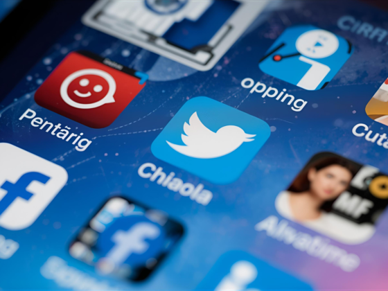 Privacidad al límite: riesgos y cambios en las redes sociales este 2025